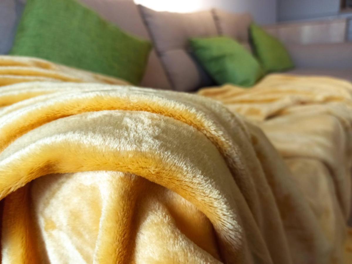 Stylish, Modern 2 Rooms Flat With River View, Near Presidential Palace Bukarest Eksteriør billede